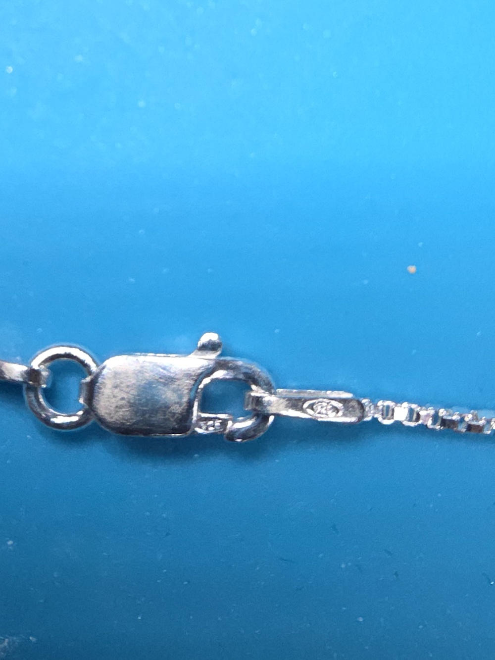 Buy One Or Buy All Four 22-in Sterling Silver 925 Box Chains - Picture 4 of 6